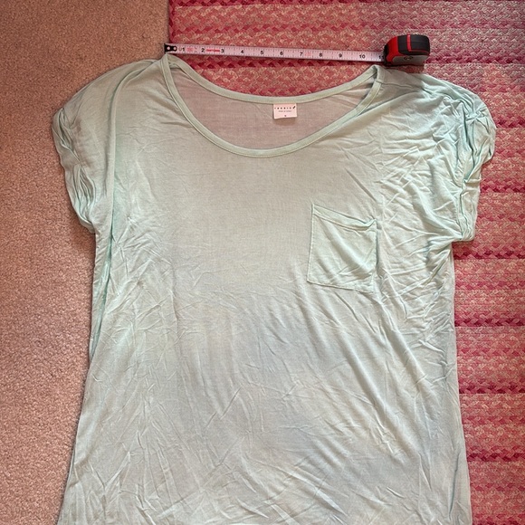 Tresics Light Blue Cuffed-Sleeve Tee – Women’s Medium - Picture 6 of 9